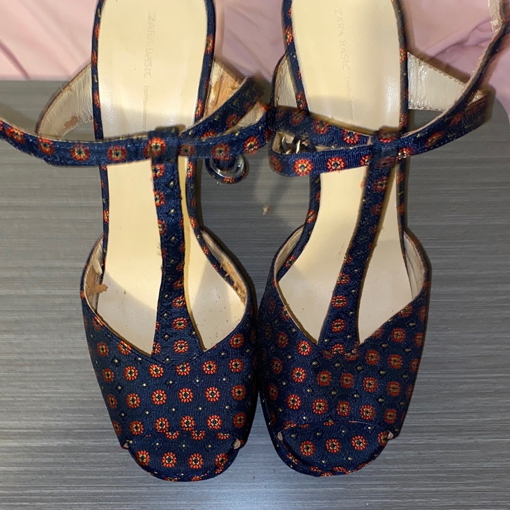Zara Basics Spring Summer 2013 Collection Peep toe pumps